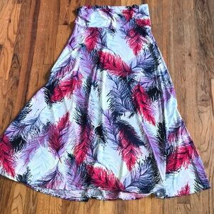 Honey and Lace Feathers Maxi Skirt